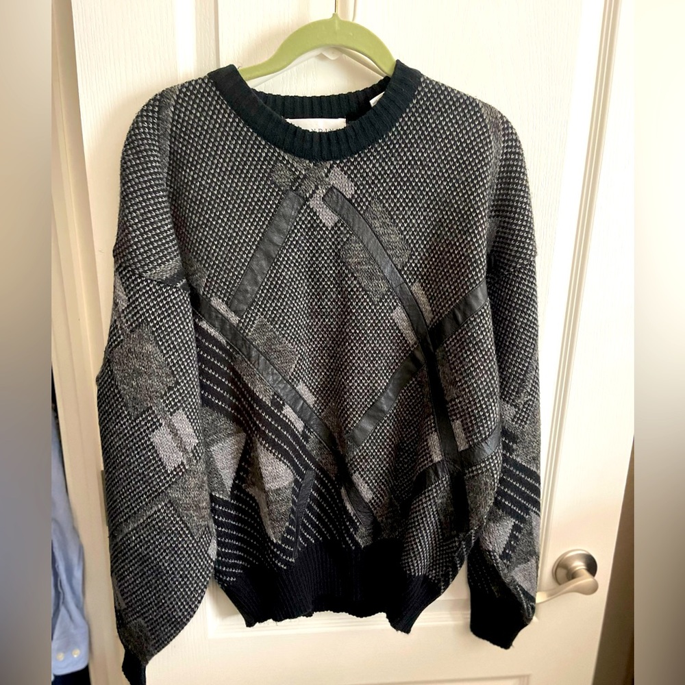 Mens Brandini sweater size large with leather patch work